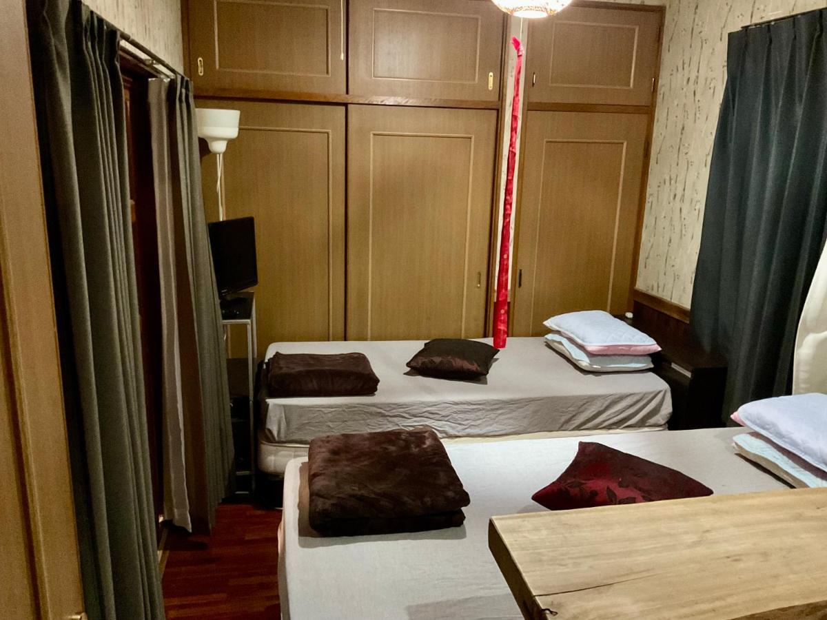 ゆーみー. Apartment