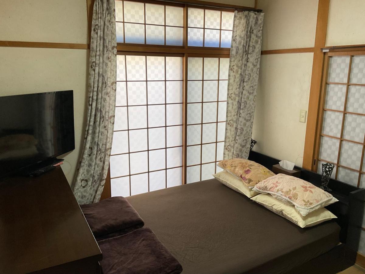 ゆーみー. Apartment *